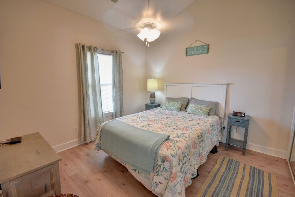 Standard chambre 4830 Carnation Cir Magnolia North 2 Bedroom Condo by Redawning