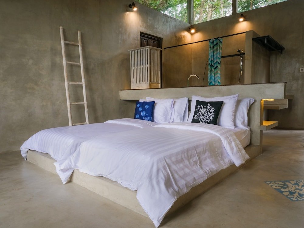 Standard Double room with balcony Gunung An Retreat