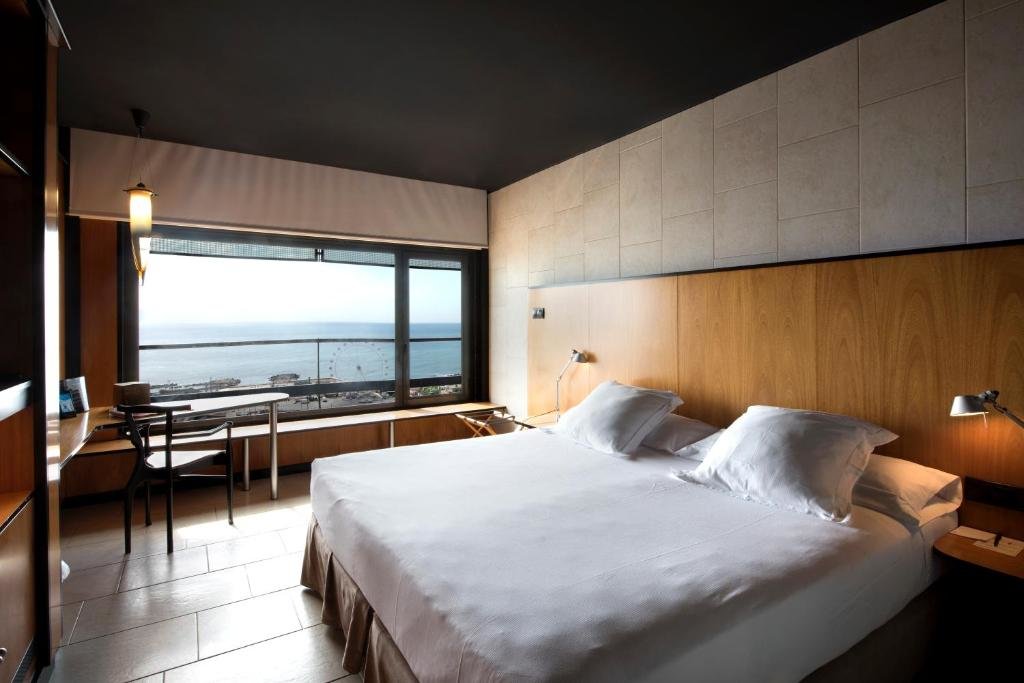 Двухместный номер с видом на море Отель Barcelona Princess