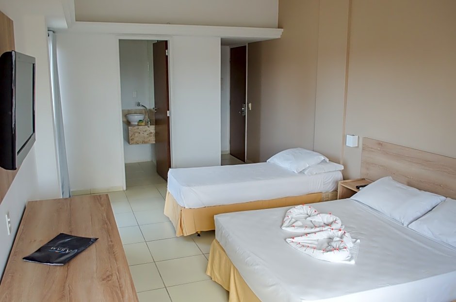 Трёхместный номер Standard Aram Ouro Branco Hotel