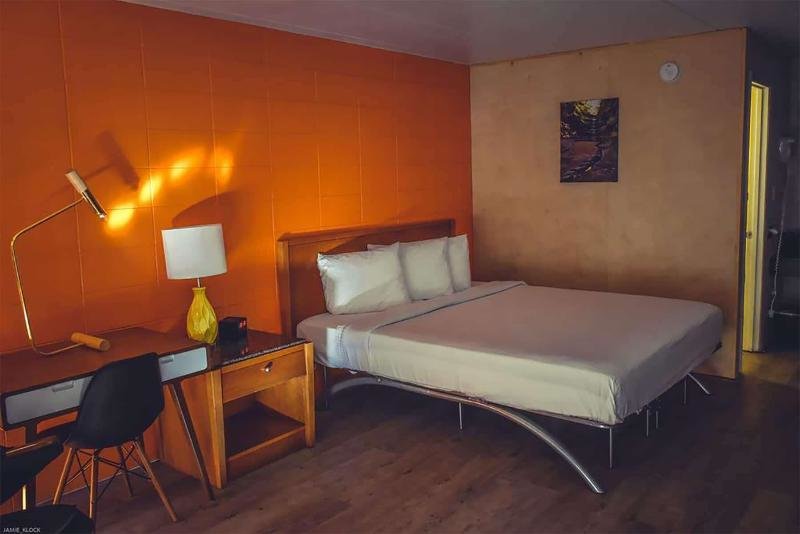 Одноместный люкс c 1 комнатой Starved Rock Motor Inn Travelodge by Wyndham