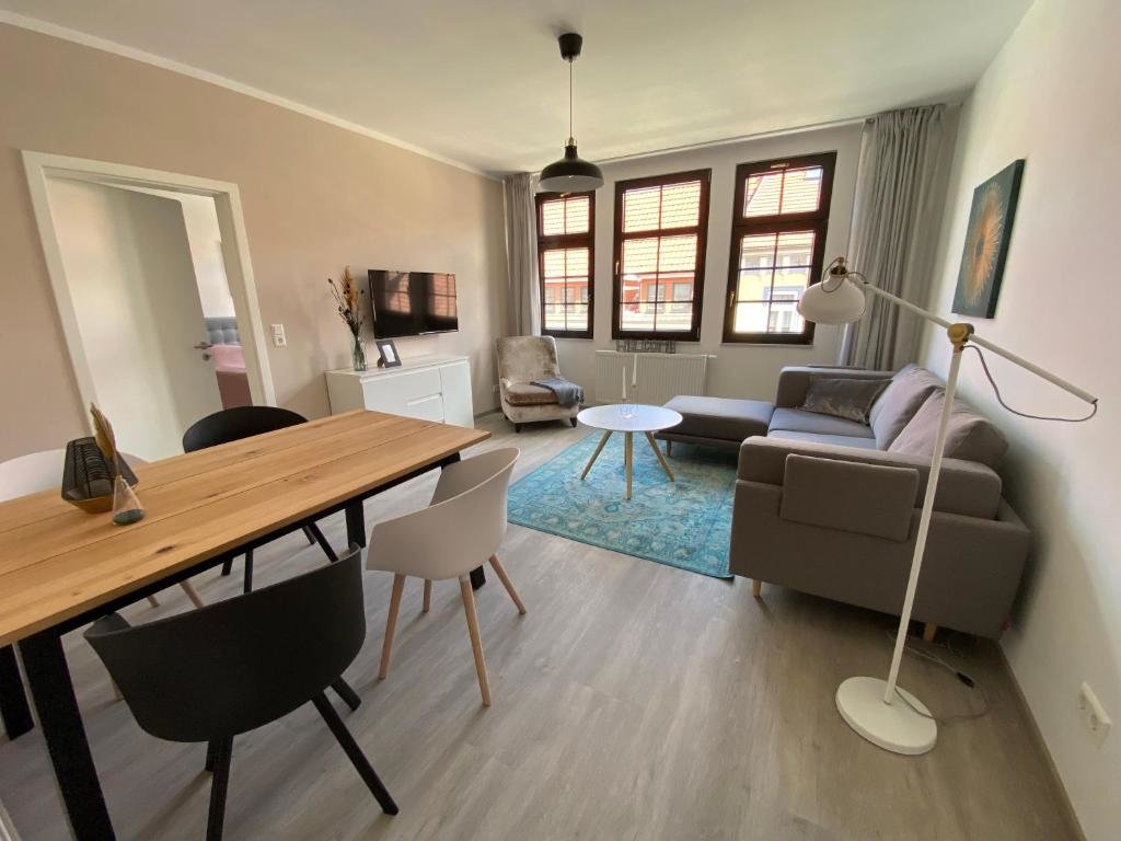 Suite 2 Schlafzimmer discovAIR - Eisenach Karl14 - Vollausgestattete Apartments mit Netflix in der Fussgängerzone