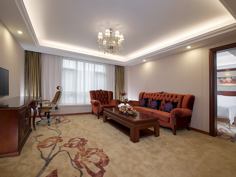 Suite Vienna Hotel Foshan Huangqi