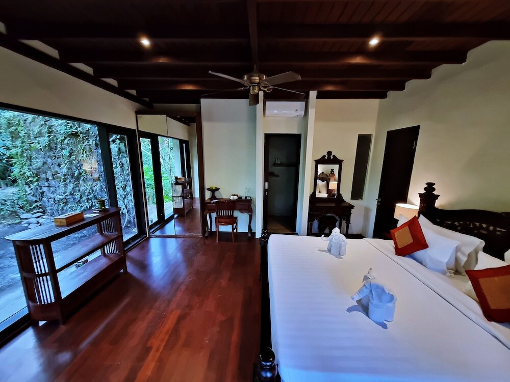 Suite 2 Schlafzimmer BeingSattvaa Luxury Ubud