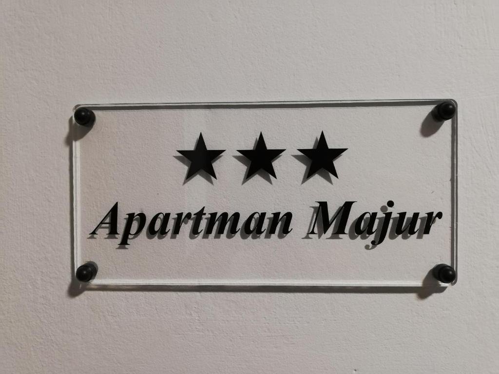 Апартаменты Apartman Majur