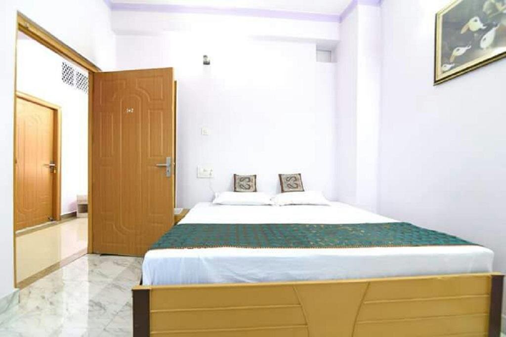 Standard Zimmer DS Residency Varanasi