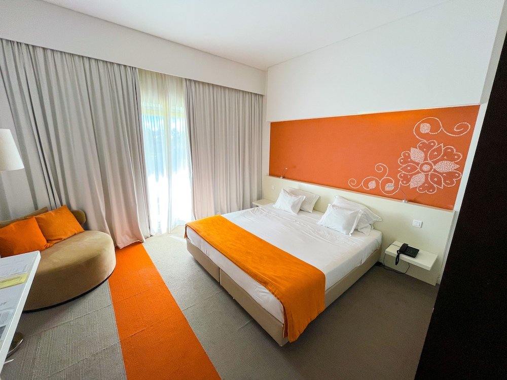 Superior Double room with balcony Monte Filipe Hotel