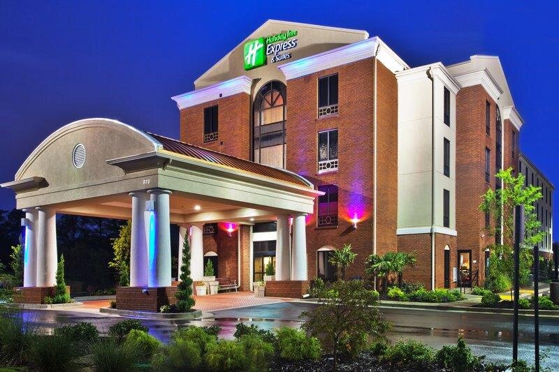 Двухместный люкс Holiday Inn Express Hotel & Suites Atlanta-Cumming, an IHG Hotel
