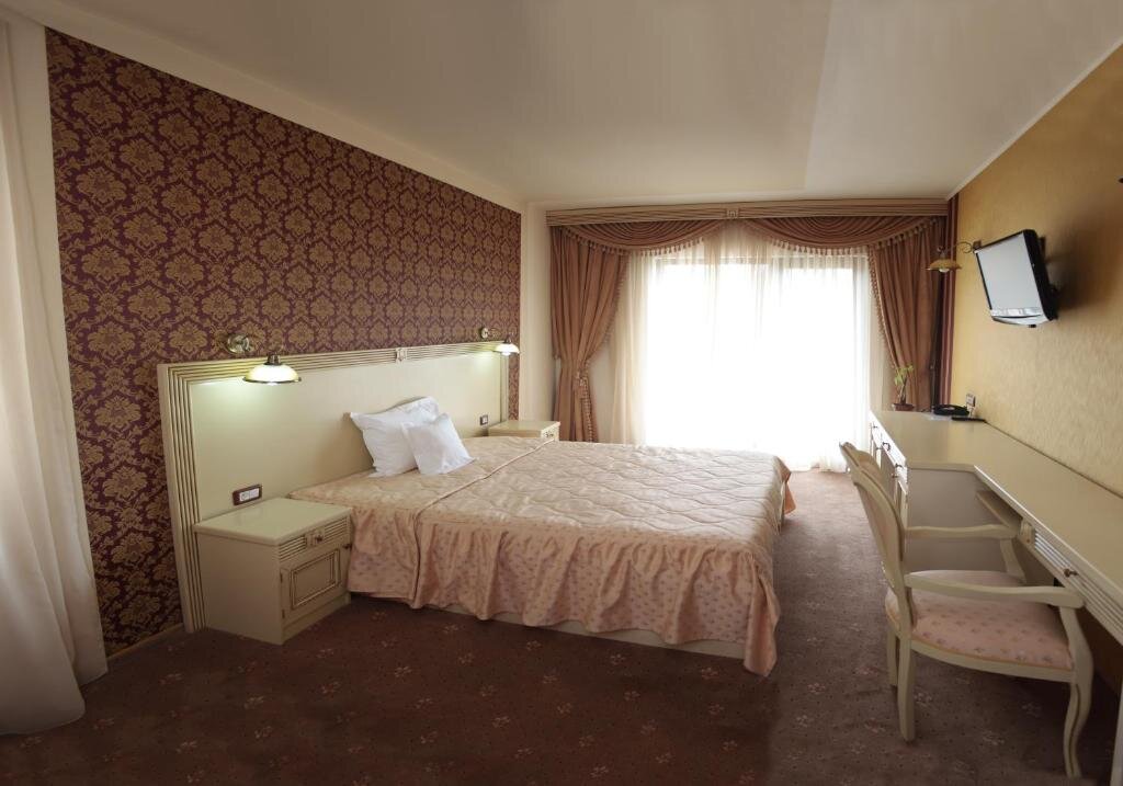 Superior Double room with balcony Hotel Majestic