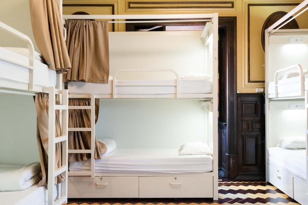 Bed in Dorm Sant Jordi Hostels Lisbon