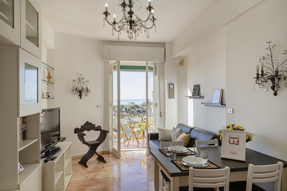 Apartamento Homey Seaview Apartment by Wonderful Italy