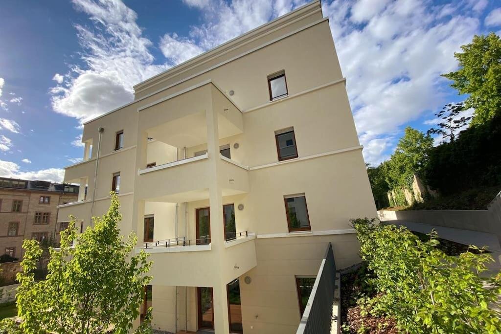 Appartamento Acapella Suite Barcarolle 60qm, direkt am Weinberg, Altstadt, Netflix inklusive