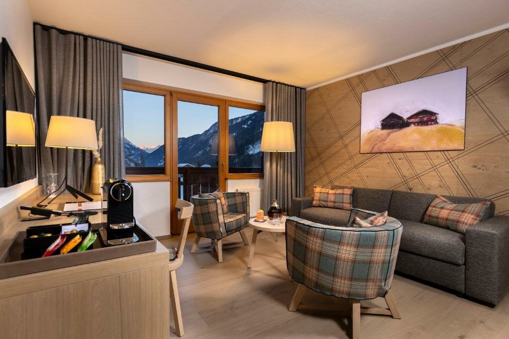 Suite con balcone Defereggental Hotel & Resort