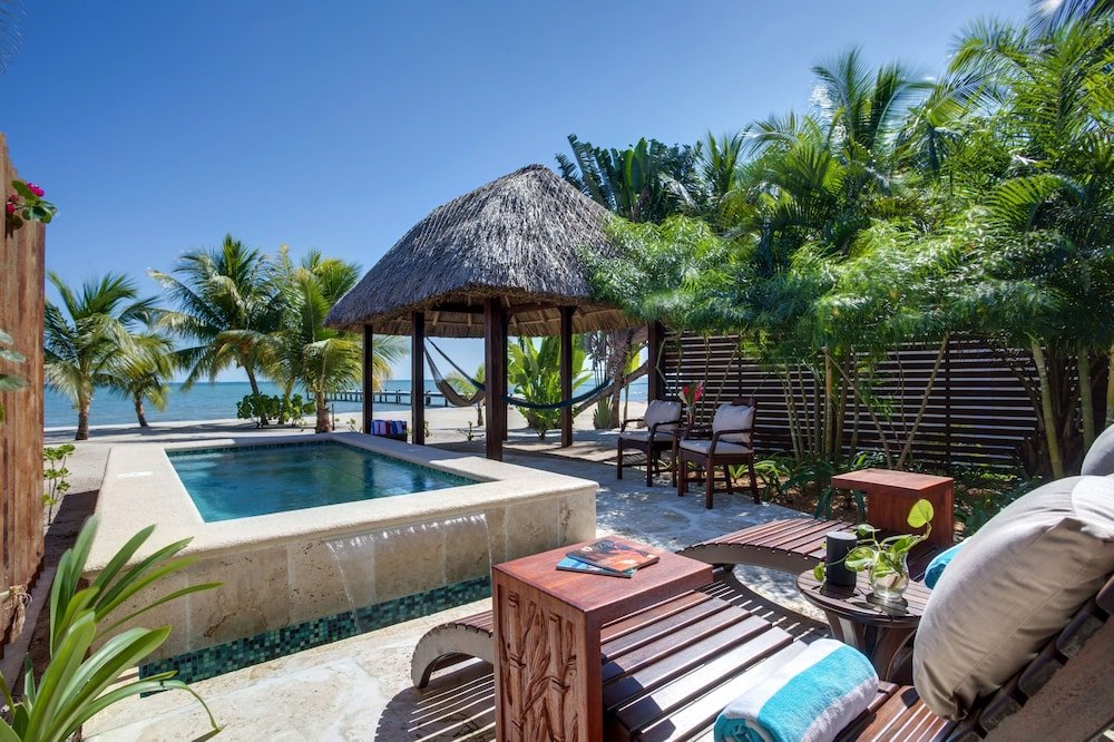 Вилла Luxury Sirenian Bay Resort -Villas & All Inclusive Bungalows