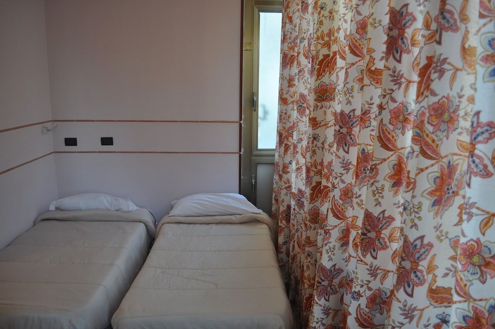 Номер Standard Naples Experience Hostel - Age Limit 18-28