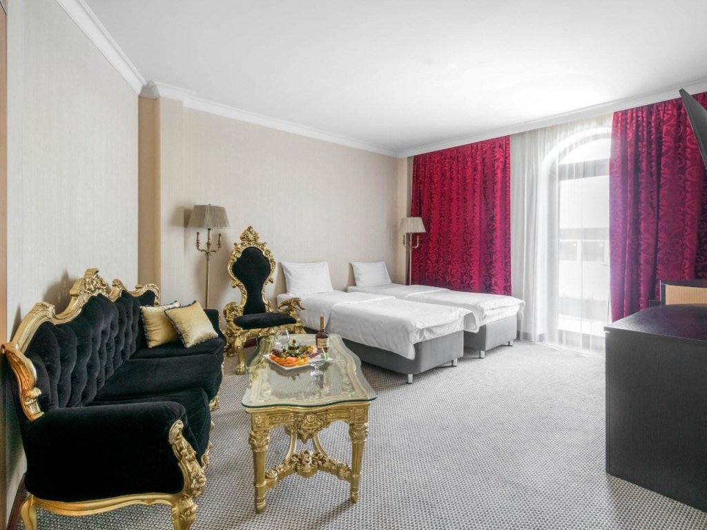Suite Moscow Hilton Salarievo Salyut Hotel & Spa