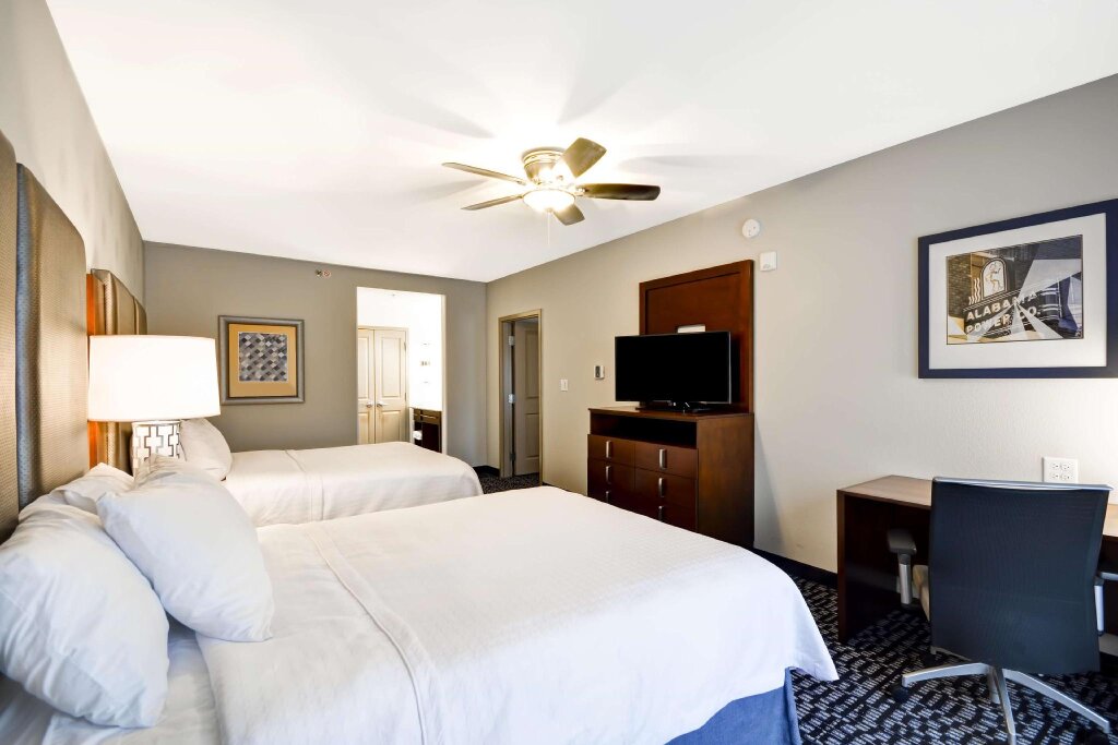 Двухместный люкс c 1 комнатой Homewood Suites by Hilton Birmingham Downtown Near UAB