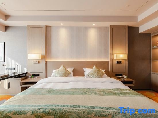 Suite Shu Jing Holiday Hotel