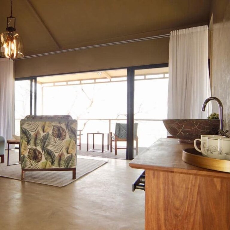Premier chambre Kifaru Luxury Lodge & Bush Camp
