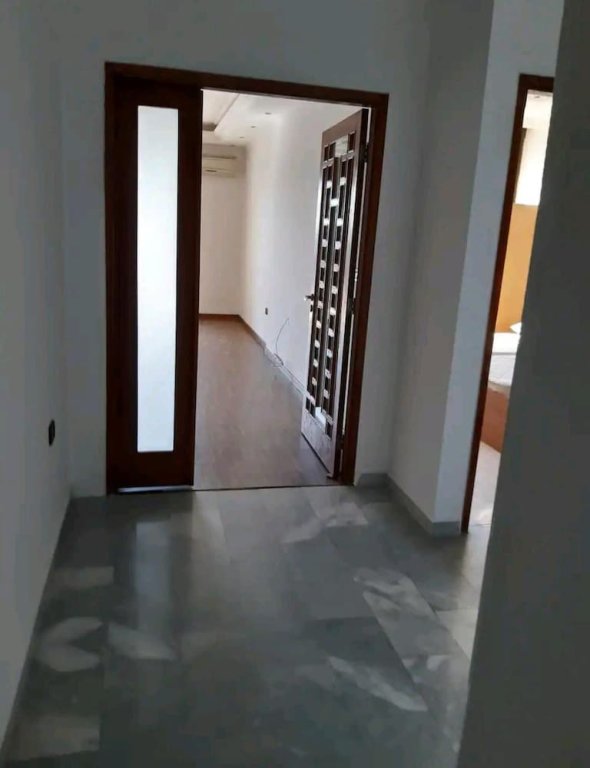 Apartment Stunning 4-bed Apartment in Ain Saadeh