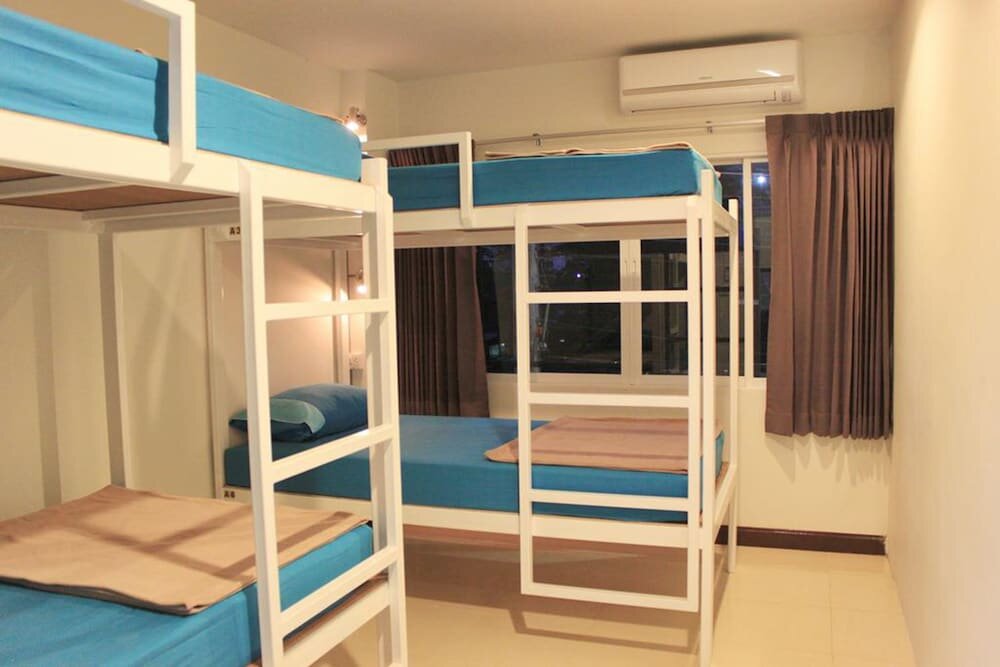 Lit en dortoir Ananas Phuket Central Hostel