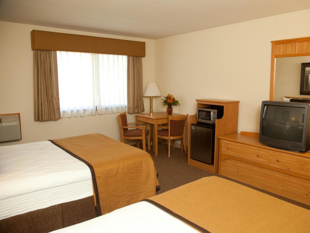 Standard Doppel Zimmer Best Western Golden Spike Inn & Suites