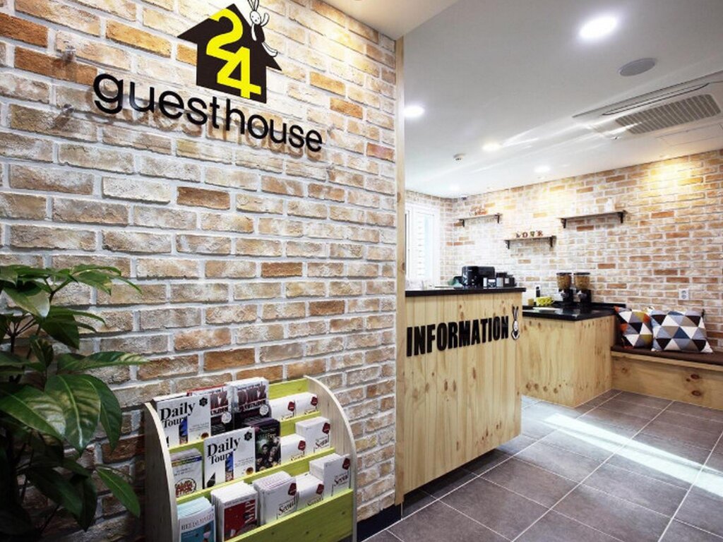 Кровать в общем номере 24 Guesthouse Myeongdong Avenue