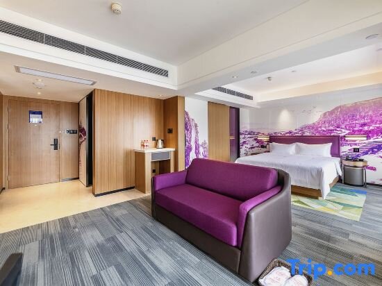 Suite Kunming Begonia Hotel