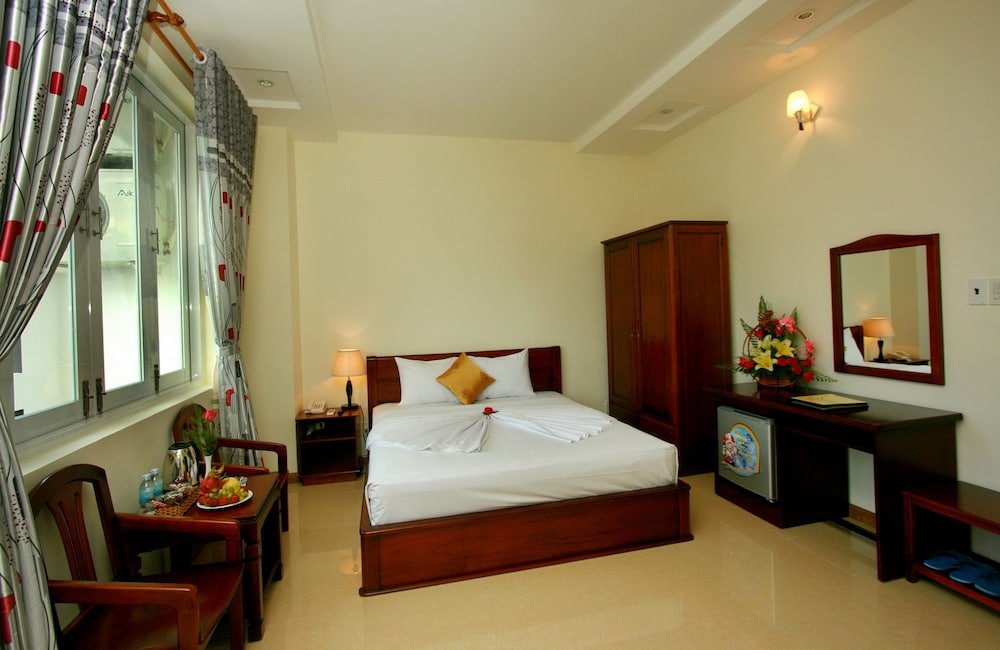 Двухместный номер Luxury с балконом и с видом на море Chau Loan Hotel Nha Trang