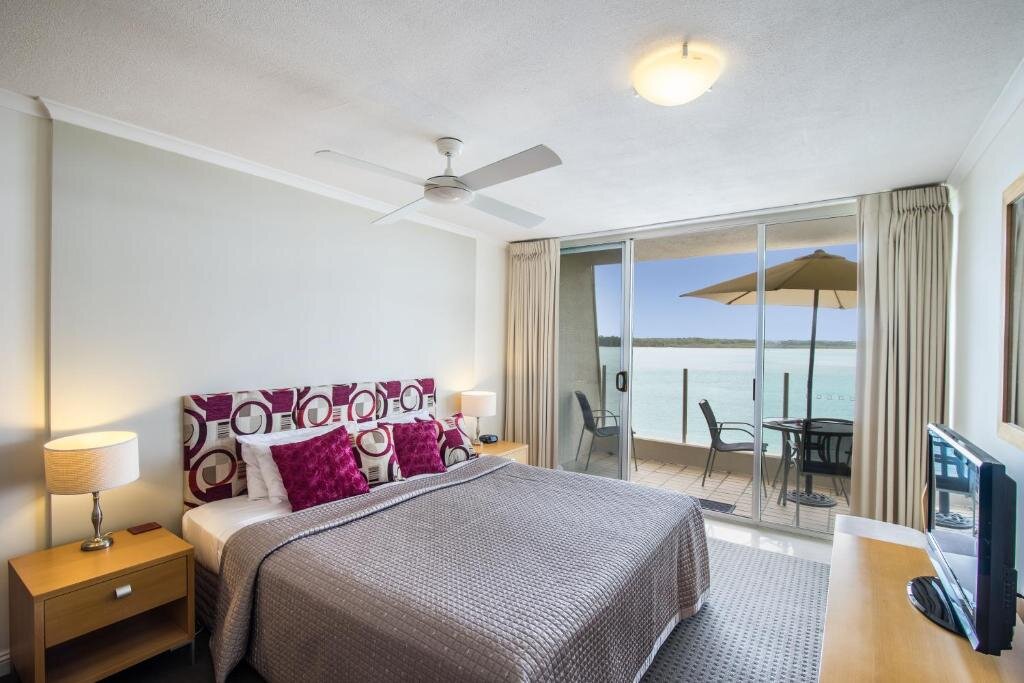 Апартаменты c 1 комнатой с видом на реку Noosa Harbour Resort