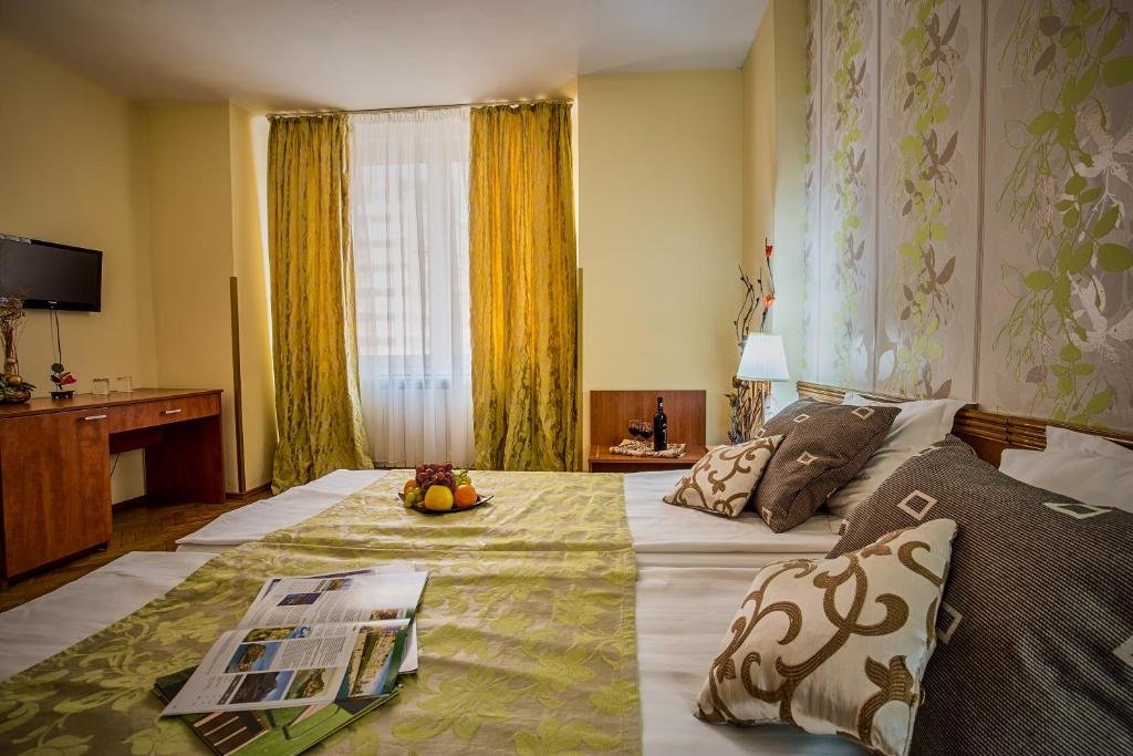 Standard Double room Hotel Rina Cerbul