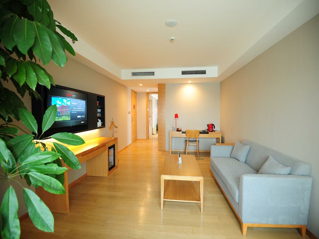 Deluxe Suite Intercity Hotel Qingdao