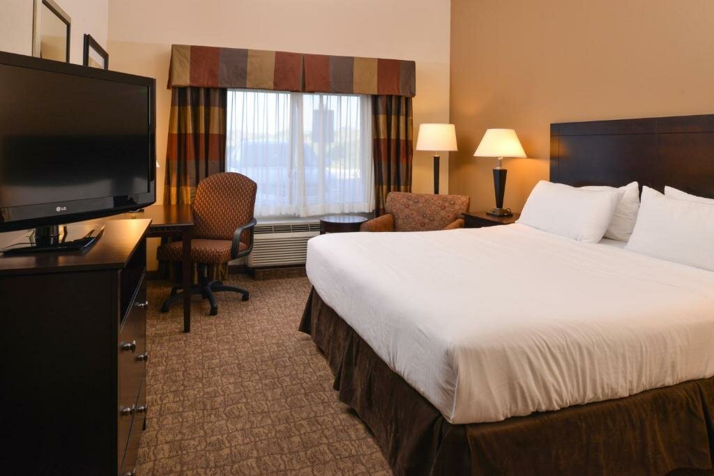 Andere Holiday Inn Express and Suites Wheeling, an IHG Hotel