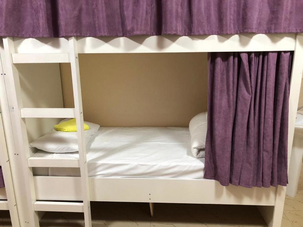 Кровать в общем номере Elite Hostel