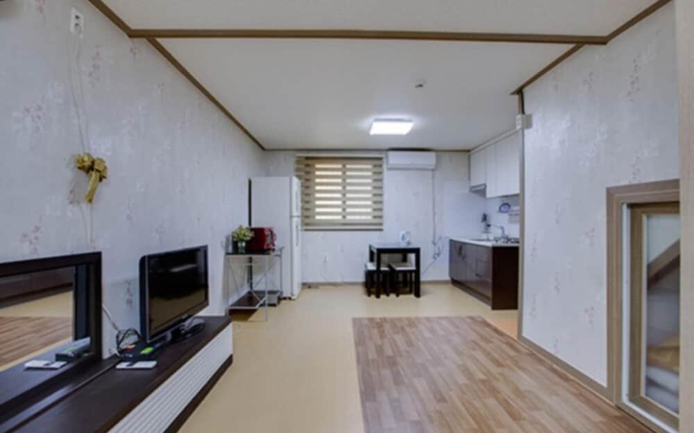 Standard Zimmer Doppelhaus Taean Gold House Pension