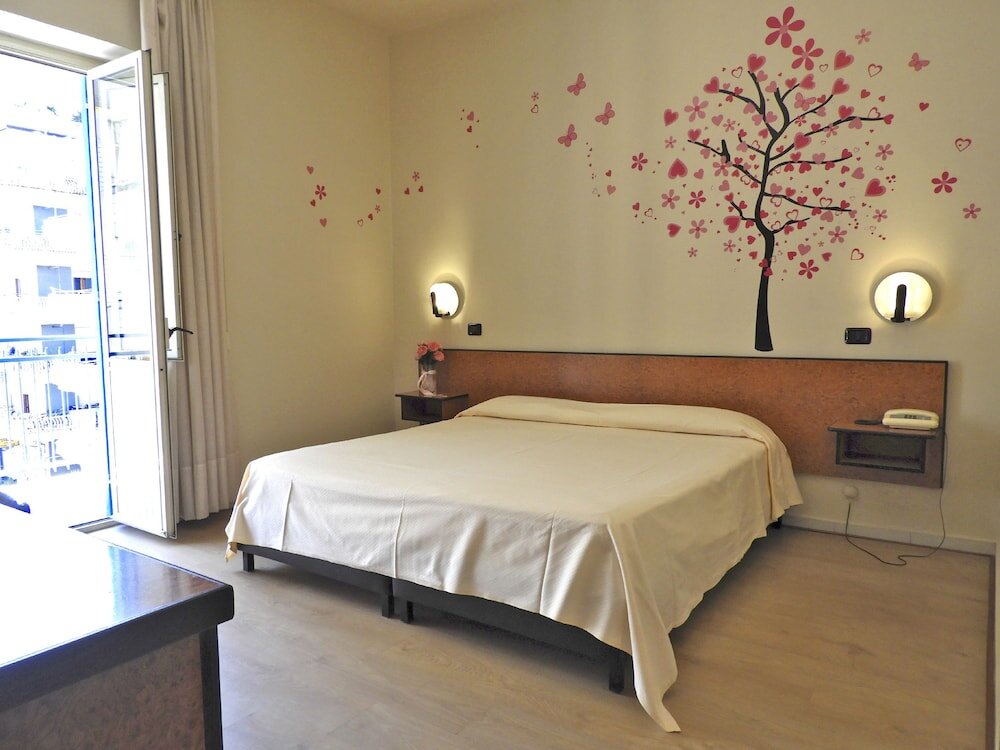 Standard Double room with balcony Hotel Scigliano