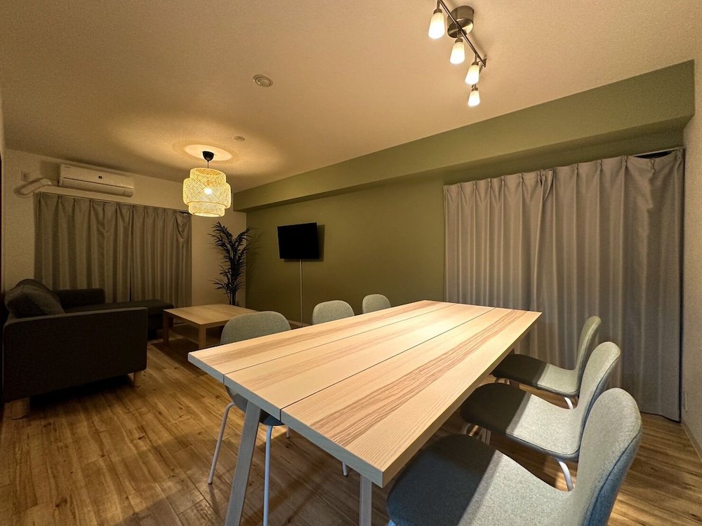 Семейный люкс с 3 комнатами Randor Residence Tokyo Suites