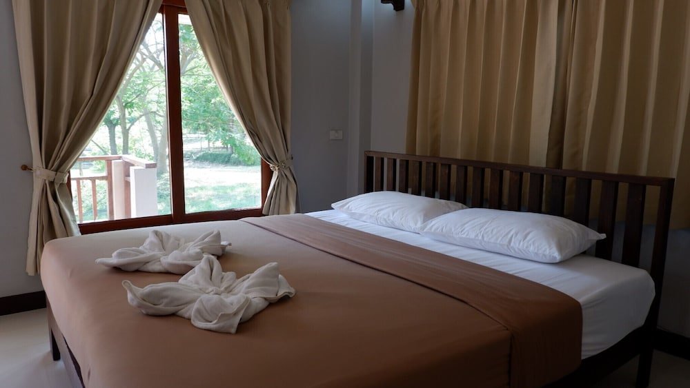 Двухместный номер Standard с балконом Rai Lam Poo Farm and Camping Resort