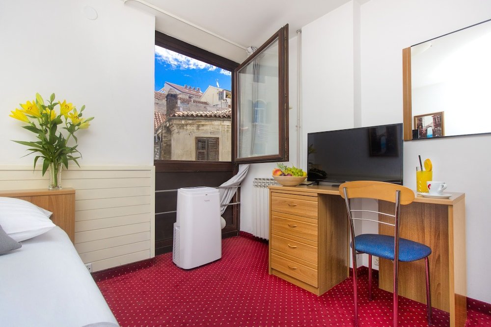 Standard simple chambre Vue sur la ville Hotel Jadran