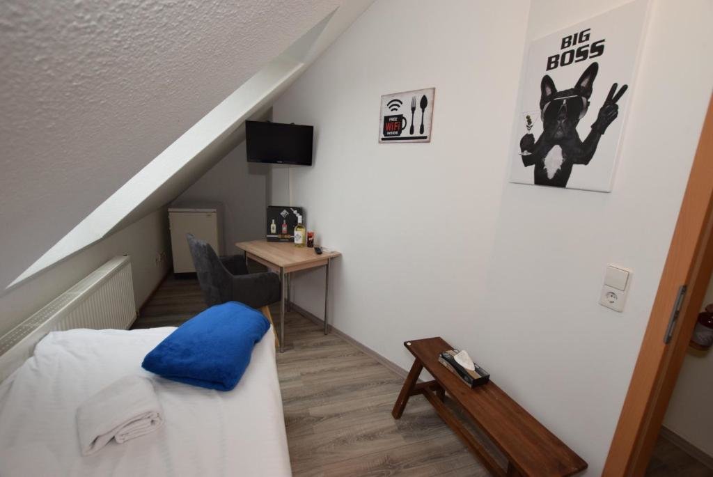 Standard Single room Monteurzimmer Kircheim unter Teck - Hostel
