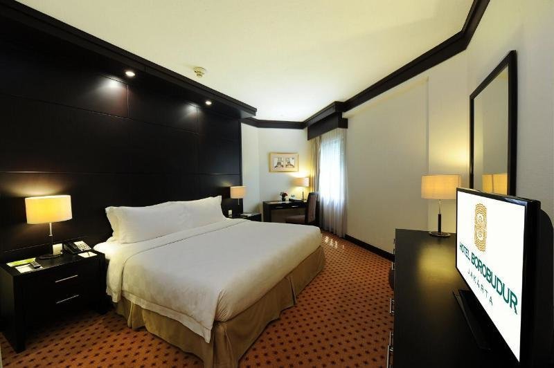 Люкс Garden Wing с 2 комнатами Hotel Borobudur Jakarta