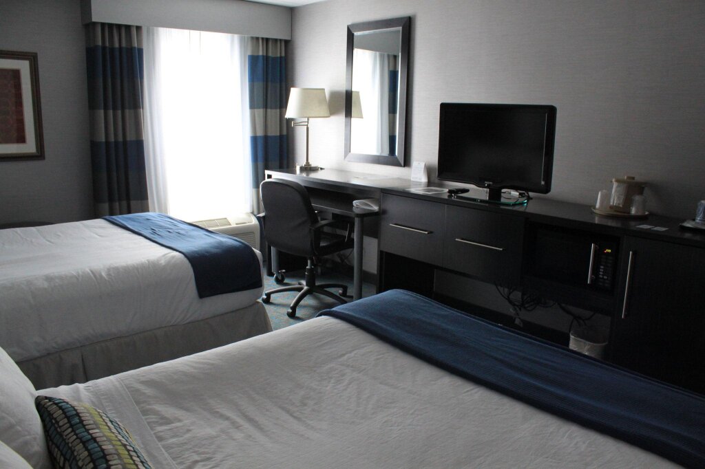 Standard Double room Holiday Inn Express Janesville-I-90 & US Highway 14, an IHG Hotel