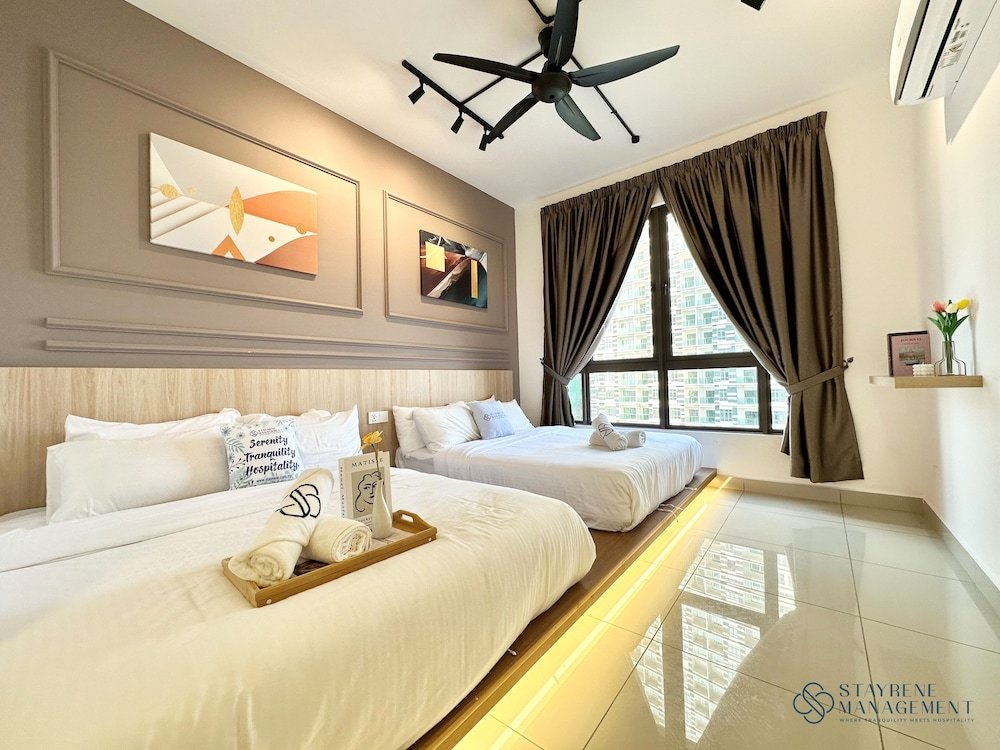 Четырёхместные апартаменты с видом на город Bali Sea View Residences Melaka at Stayrene