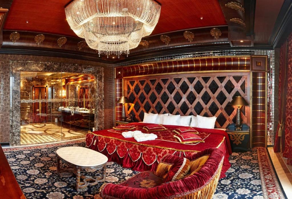 Трёхместный номер Deluxe Royal SPA & Hotel Resort