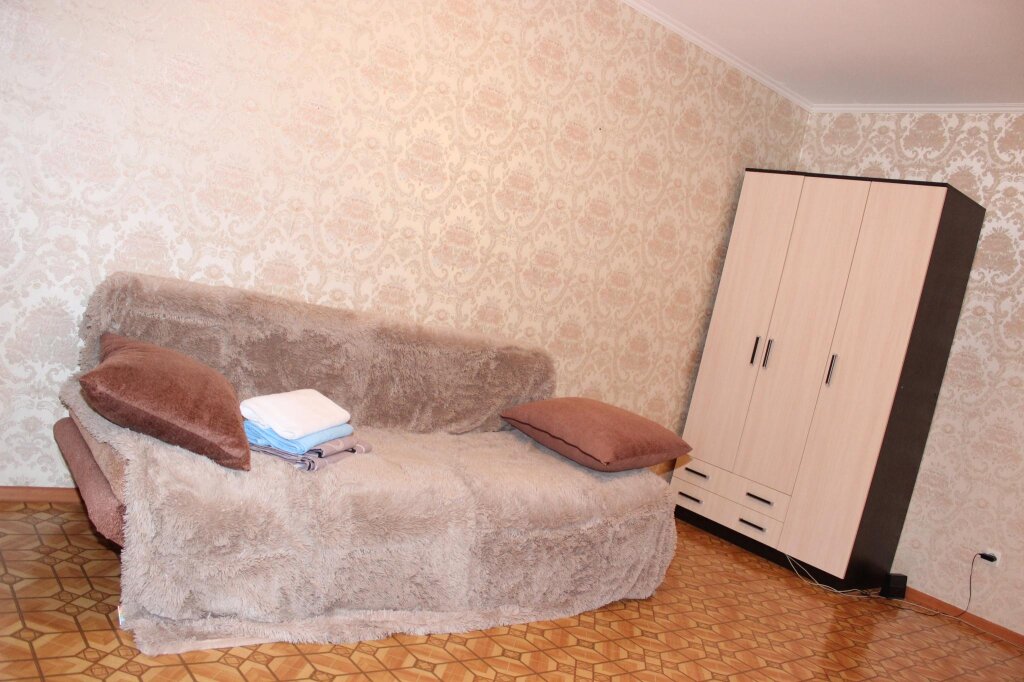 Appartamento Economy 1 camera da letto Favorite Home on 44 Simbirtseva Street