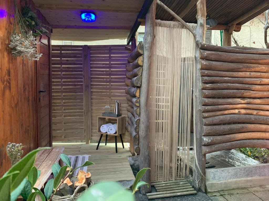 Camera Standard A Casa di Ale Lago Maggiore Private outdoor sauna