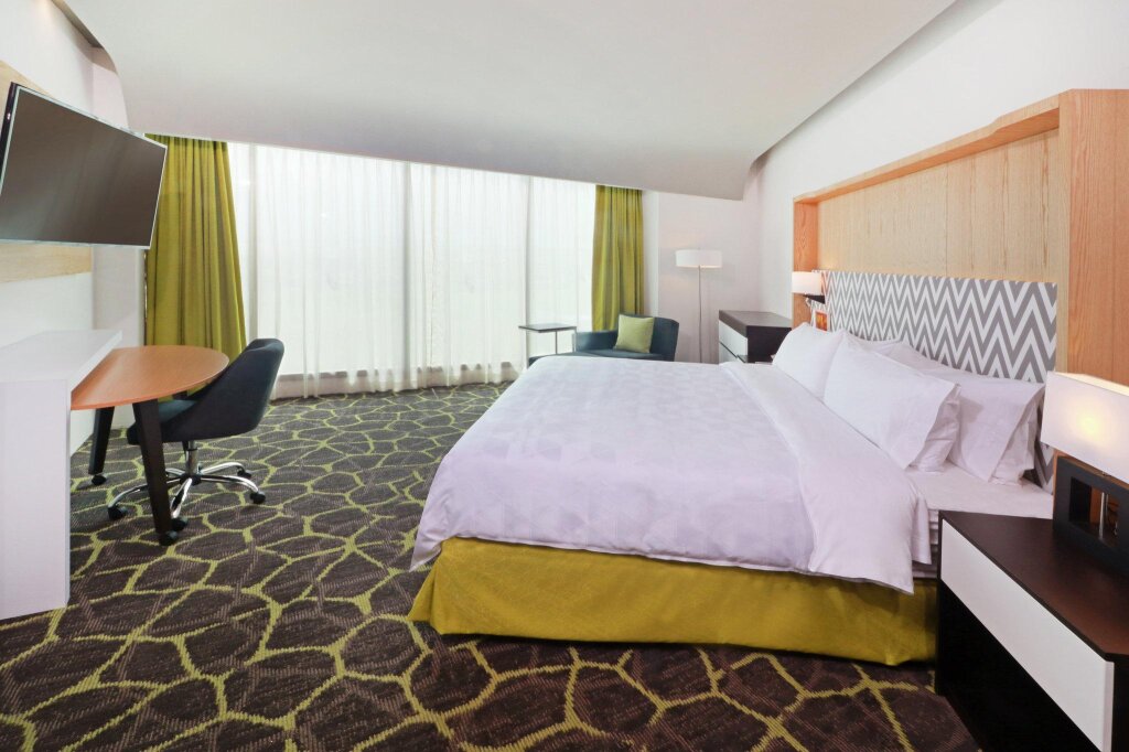 Номер Standard Holiday Inn Queretaro Zona Krystal, an IHG Hotel