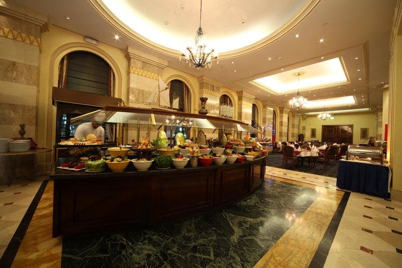 Одноместный номер Classic Dar Al Iman InterContinental, an IHG Hotel