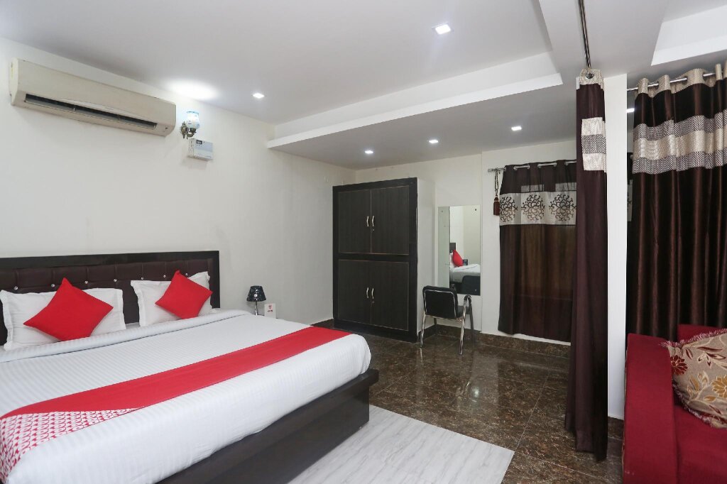 Standard Suite OYO Hotel A-one