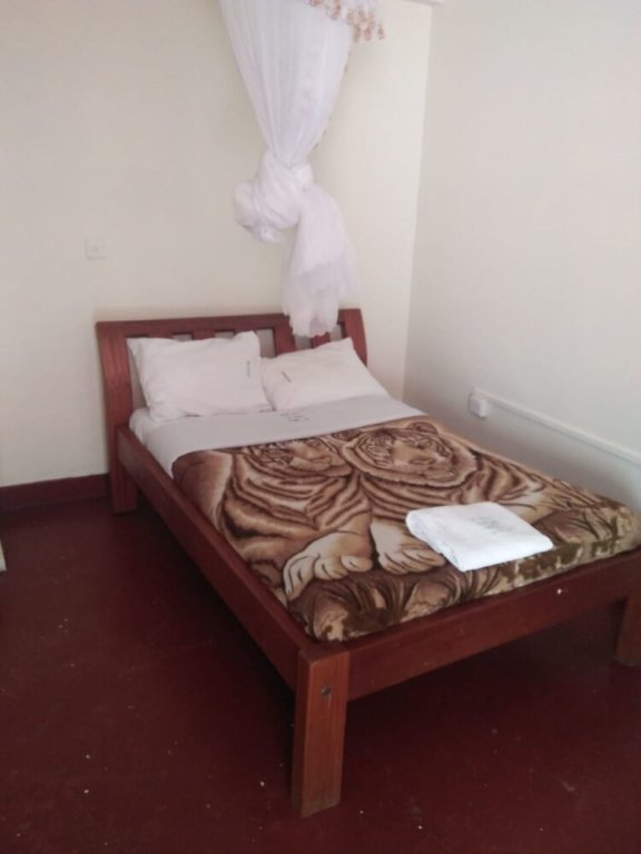 Standard double chambre Mt Kenya Safari Halt Hotel